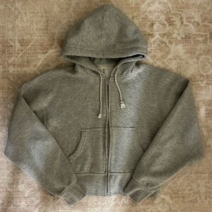 cropped grey hoodie